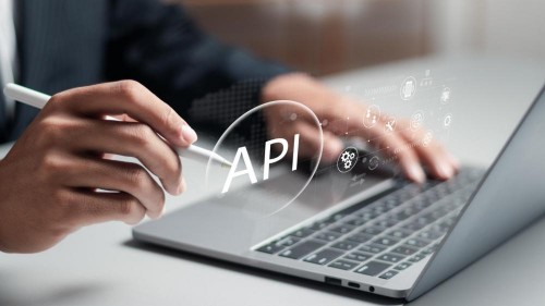 API Integration for E-Commerce: Enhancing User Experience and Business Efficiency API Integration for E-Commerce: Enhancing User Experience and Business Efficiency